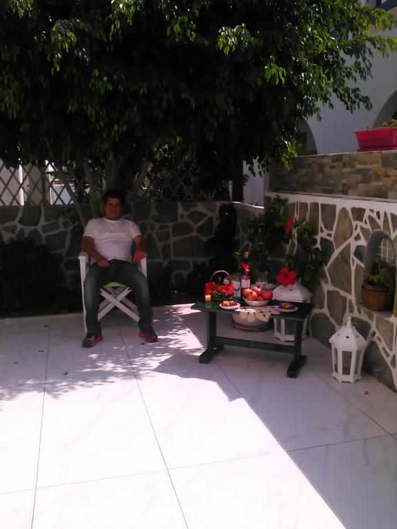 Nicolas Antiparos Town المظهر الخارجي الصورة